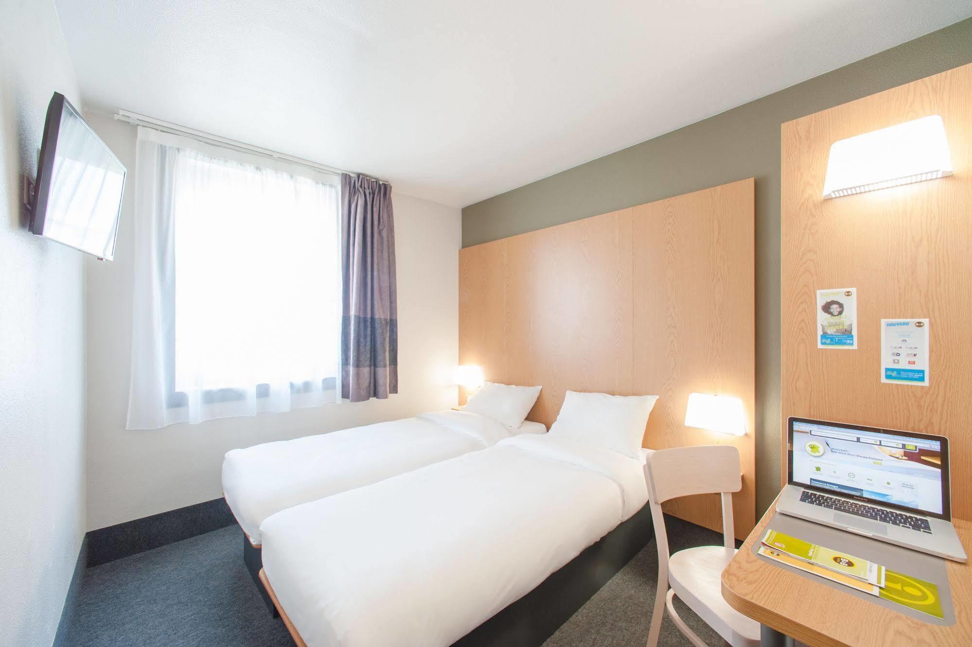 B&B Hotel Montlhery Linas ภายนอก รูปภาพ
