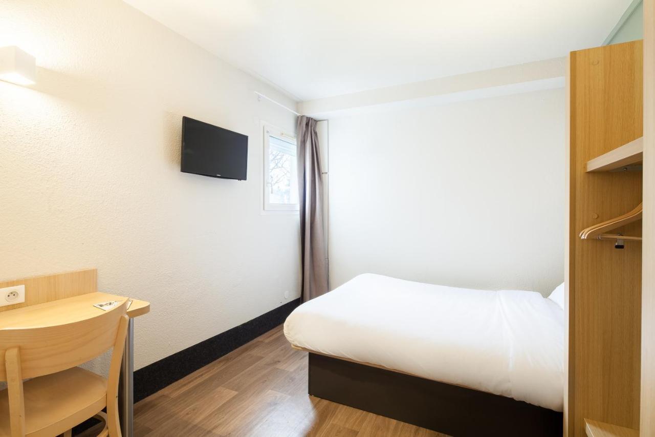 B&B Hotel Montlhery Linas ภายนอก รูปภาพ